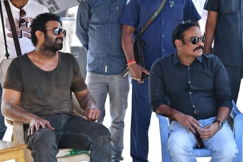 దీనిపై ఇంకాస్త క్లారిటీ రావాల్సి ఉంది. కానీ ఇప్పుడీ వార్త ప్రభాస్ ఫ్యాన్స్ కి గూస్బమ్స్ తెప్పిస్తుంది. సోషల్ మీడియా వేదికగా ఊగిపోతున్నారు. `బాహుబలి`ని మించి అంటే అది మామూలు విషయం కాదు. దీంతో ఈ వార్త అటు ఫిల్మ్ నగర్ని, ఇటు సోషల్ మీడియాని షేక్ చేస్తుంది.