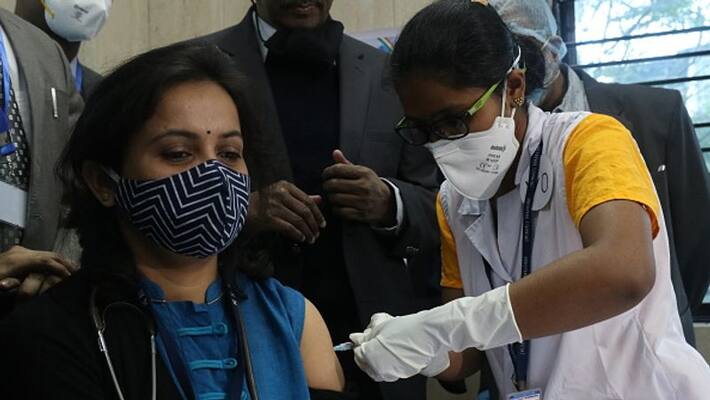Health Minister Mansukh Mandaviya lashes out on inaccurate statements over availability of vaccines bpsb Health Minister Mansukh Mandaviya lashes out on inaccurate statements over availability of vaccines bpsb