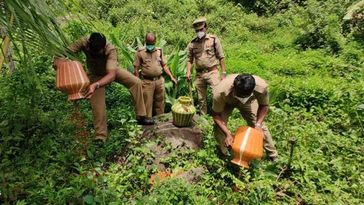 liquor gang attack on police in bihar ksp liquor gang attack on police in bihar ksp