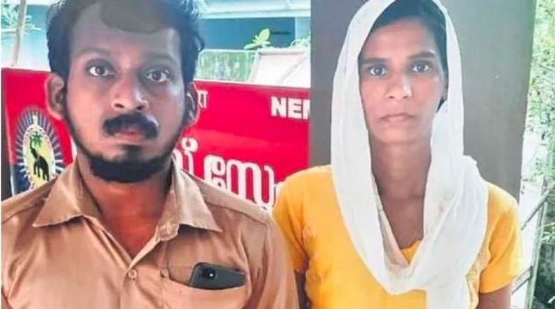 11 साल पहले सजिता के लापता होने के बारे में पूछने पर कपल ने पूरी कहानी का खुलासा किया। उन्होंने बताया कि 11 साल तक कैसे घर में थे और किसी को खबर तक नहीं लगी। रात के वक्त जब सब लोग सो जाते थे तक सजिता कमरे की खिड़की से बाहर निकलती थी। इसके लिए खिड़की से ग्रिल को हटा दिया था।
