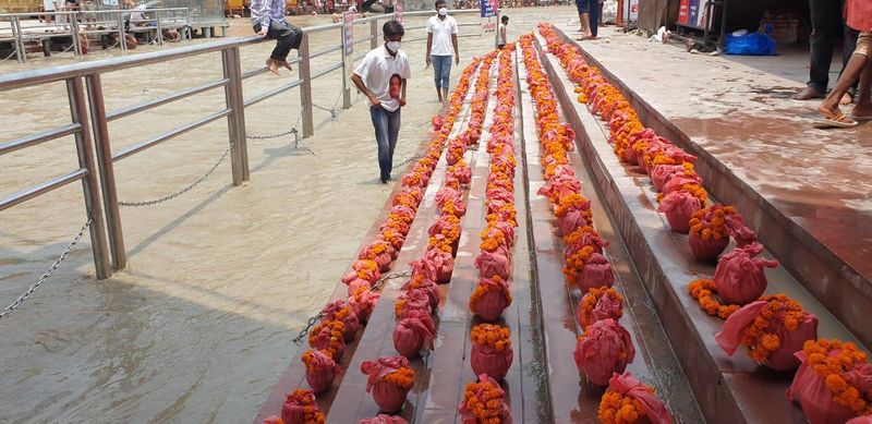 ಯೂತ್ ಕಾಂಗ್ರೆಸ್ನಿಂದ ಅನಾಥ ಅಸ್ಥಿಗಳಿಗೆ ಮೋಕ್ಷ
