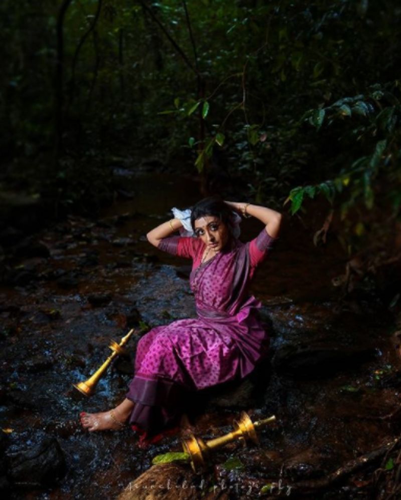 വിമാനം എന്ന സിനിമയിലൂടെ വെള്ളിത്തിരയുടെയും ഭാഗമായി.