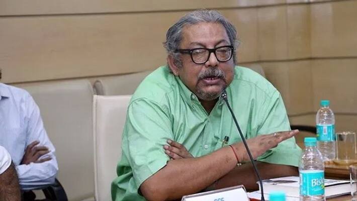 response to JaWHar SirCaris tweet Kanchan Gupta said council should fix GST not pm modi bsm response to JaWHar SirCaris tweet Kanchan Gupta said council should fix GST not pm modi bsm
