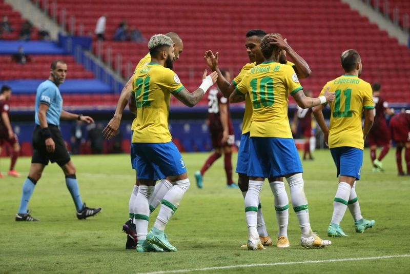 Stats
- Brazil is on a 21-game unbeaten streak in the tournament in its home country since 1975.
- Since Neymar's debut in Copa America, he has created the most chances in a tournament game (7), the most by any Brazilian.