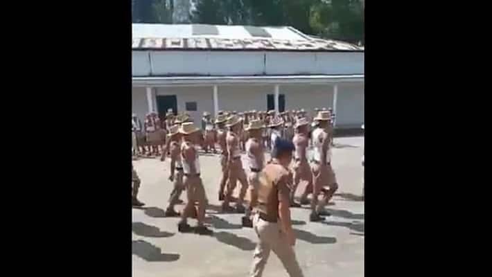 police jawan parade song dhal gaya din ho gayi shaam video viral pwa police jawan parade song dhal gaya din ho gayi shaam video viral pwa
