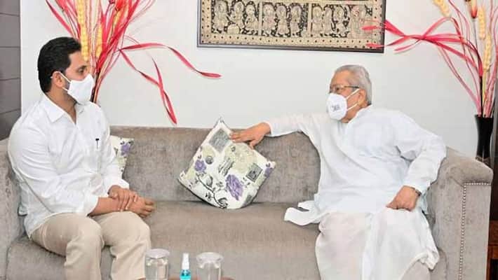 AP CM YS Jagan meets Governor Biswabhusan Harichandan lns AP CM YS Jagan meets Governor Biswabhusan Harichandan lns