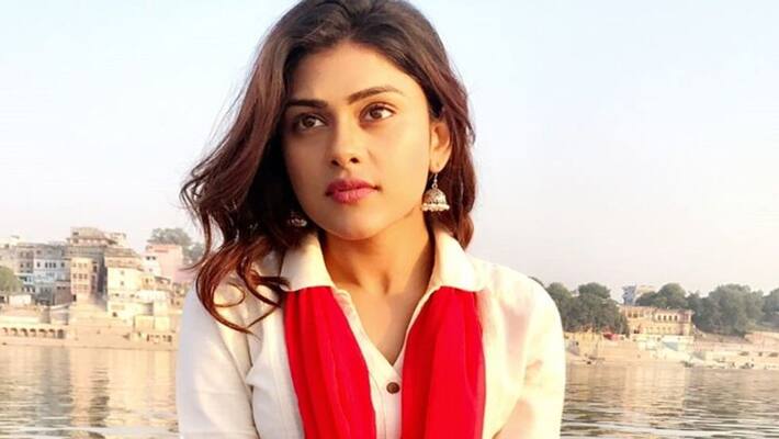 heroin naira nehal shaw arrested in drugs case ksr heroin naira nehal shaw arrested in drugs case ksr