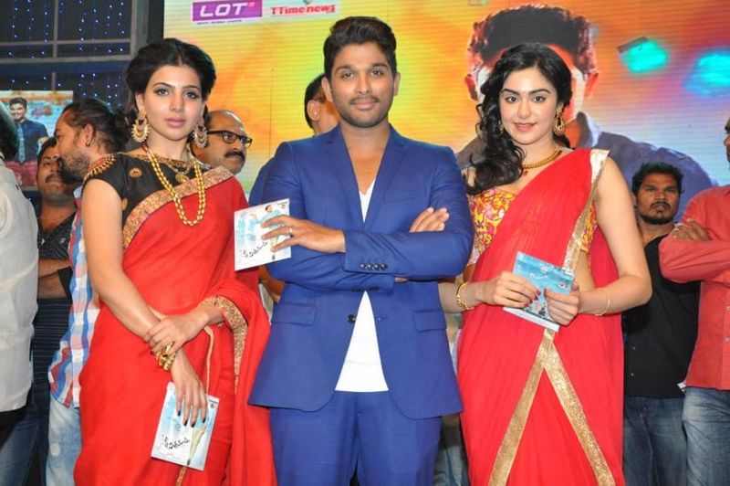 ఆ తర్వాత `సన్నాఫ్ సత్యమూర్తి`లో ఏకంగా ముగ్గురు హీరోయిన్లని దించాడు త్రివిక్రమ్. బన్నీ సరసస సమంత మెయిన్ లీడ్ చేసింది. ఆ తర్వాత నిత్యామీనన్, ఆమెతోపాటు చిన్న గెస్ట్ రోల్లో ఆదాశర్మని తీసుకున్నాడు.