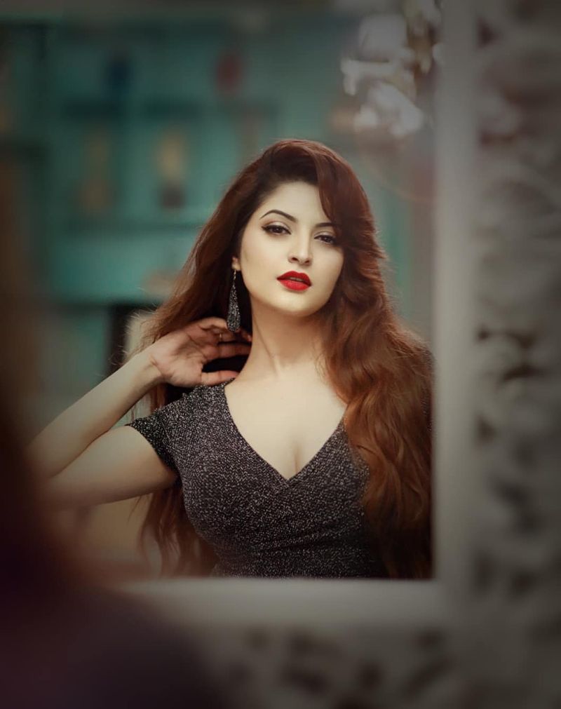 Bangladesi Actress Pori moni made her house like mini bar claims rab Brd