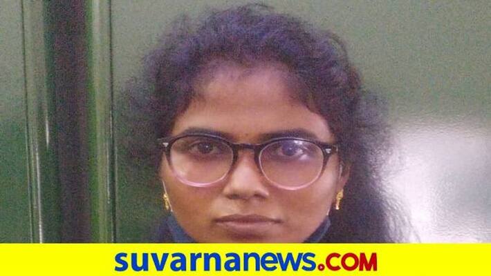 Police Arrested Young Woman for Selling Marijuana for His Lover in Bengaluru grg Police Arrested Young Woman for Selling Marijuana for His Lover in Bengaluru grg