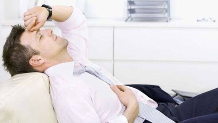 Early Signs And Symptoms of Vitamin C Deficiency Early Signs And Symptoms of Vitamin C Deficiency