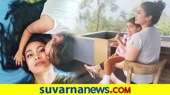 Kannada actress Shwetha Srivatsav talks about parenting in pandemic vcs Kannada actress Shwetha Srivatsav talks about parenting in pandemic vcs