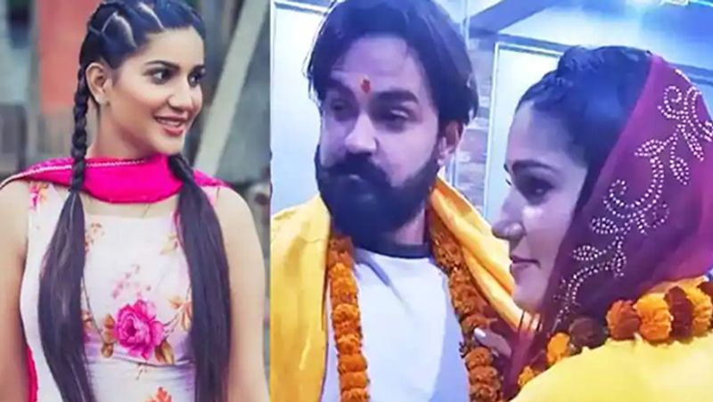 कुछ और मुलाकातों के बाद मेरी वीर से अच्छी दोस्ती हो गई। इसके बाद सपना ने 24 जनवरी, 2020 को वीर साहू के साथ चंडीगढ़ में शादी कर ली। हालांकि, पति के परिवार में अचानक किसी की मौत होने की वजह से वो अपनी शादी का खुलासा नहीं कर पाए थे। सपना चौधरी के पति वीर साहू किसान परिवार से संबंध रखते हैं।