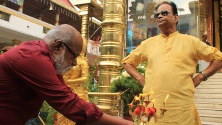 Parents invading Shiva Shankar Baba's Sushil Hari School ... Will the government solve it ..? Parents invading Shiva Shankar Baba's Sushil Hari School ... Will the government solve it ..?