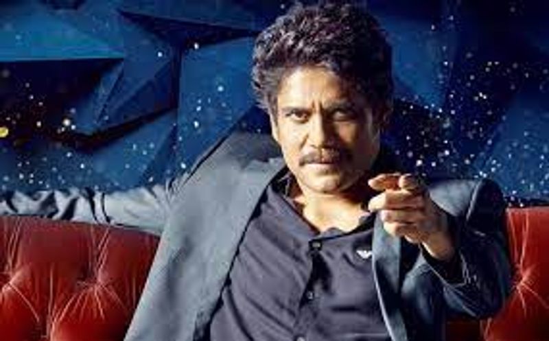 దీనితో నయా సీజన్ కోసం స్టార్ యాజమాన్యం సిద్ధం అవుతున్నారు. బిగ్ బాస్ సీజన్ 5కి సర్వం సిద్ధం అవుతున్నట్లు వార్తలు వస్తున్నాయి.