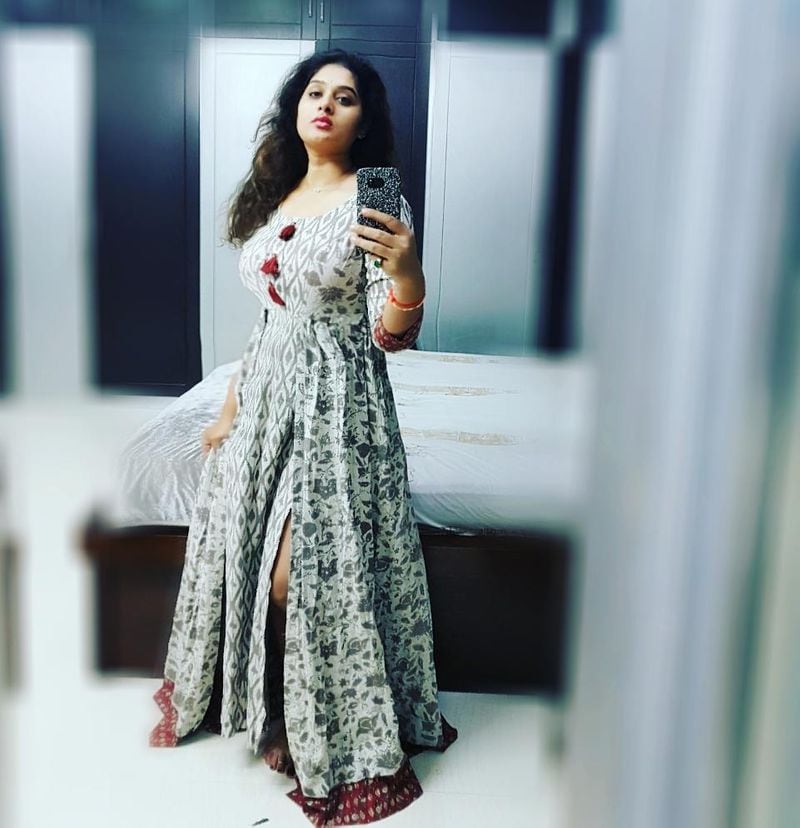 bigg boss season 5 fame priya shares private video getting viral in social media
