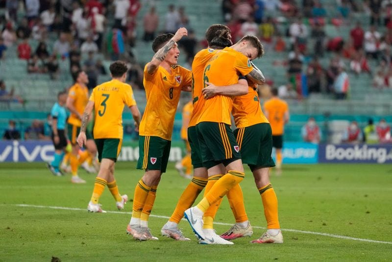 In the second half, Wales took an even more attacking approach. Although top striker Gareth Bale missed a penalty in the 61st minute, shooting it wide, he was capitalised for it by Connor Roberts in the 95th minute, while Bale assisted in both goals to hand the Dragons the win.