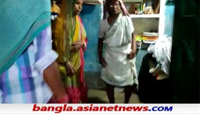 এরপরে বৃষ্টির দাপট বাড়লে বেশ কিছু নদী প্লাবিত করতে পারে নদী উপত্যকার নিচু এলাকায়। সবমিলিয়ে পরিস্থিতির দিকে নজরদারী চালাচ্ছে জেলা প্রশাসন। পরিস্থিতি মোকাবিলায় সব ধরনের ব্যবস্থা রাখা হয়েছে প্রশাসনের তরফে।
