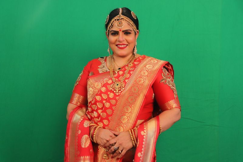 దీంతో వీరి మధ్య మాటల యుద్ధం ఇప్పుడు తారా స్థాయికి చేరుకుంది. సోషల్ మీడియాలో దుమ్మురేపుతుంది. దీనిపై శ్రీరెడ్డి ఎలా స్పందిస్తుంది? ఈ వివాదం ఎక్కడి వరకు వెళ్తుందో చూడాలి.