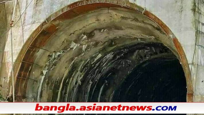 2 died 5 injured in a landslide accident in Sevoke-Rangpo rail tunnel, due to excessive rain ALB 2 died 5 injured in a landslide accident in Sevoke-Rangpo rail tunnel, due to excessive rain ALB
