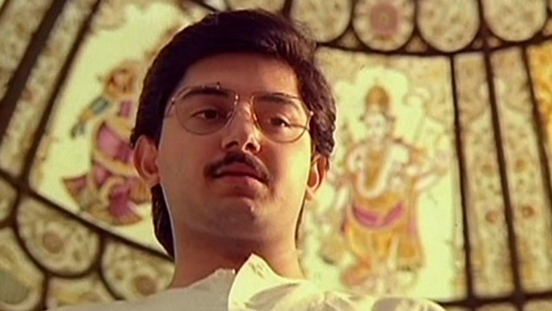 अरविंद स्वामी तमिल, तेलुगु और मलयालम फिल्मों के स्टार हैं, लेकिन हिंदी सिनेमा में भी उन्हें दर्शकों का भरपूर प्यार मिला। 1991 में मणि रत्नम की फिल्म थलपथी से अरविंद ने एक्टिंग की दुनिया में कदम रखा था। इसके बाद 1992 में वे मधु के साथ फिल्म 'रोजा' में नजर आए।