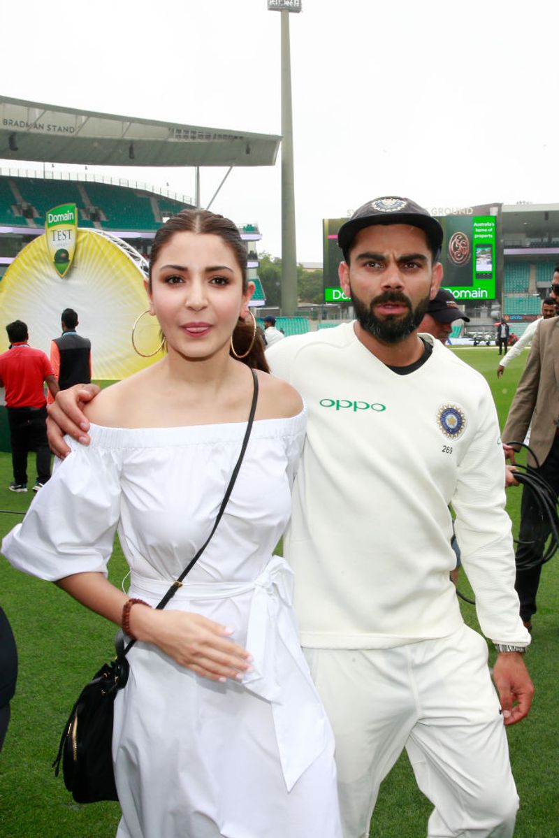 Indian skipper Virat Kohli has a daunting task at hand as he will be leading India in the ICC World Test Championship final against New Zealand in Southampton from Friday. However, despite all the intensity ahead of the game, his Bollywood wife, Anushka Sharma, does everything to draw attention and keep the fans engaged.