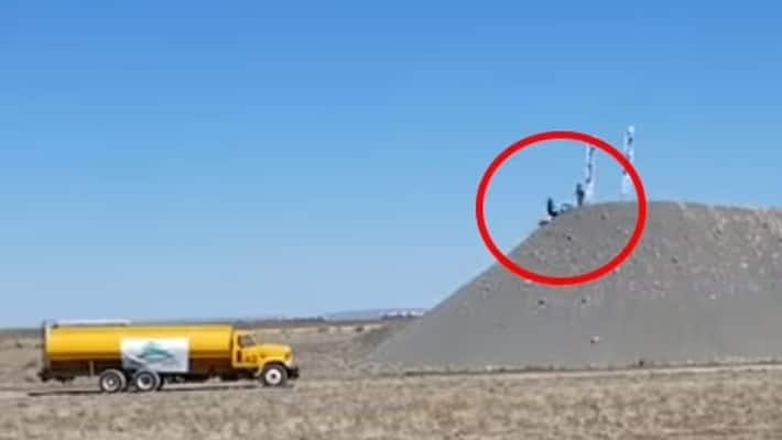 Dangerous Bike Stunt: Stuntman Alex Harvill Crashes To His Death While Attempting World Record Jump Dangerous Bike Stunt: Stuntman Alex Harvill Crashes To His Death While Attempting World Record Jump