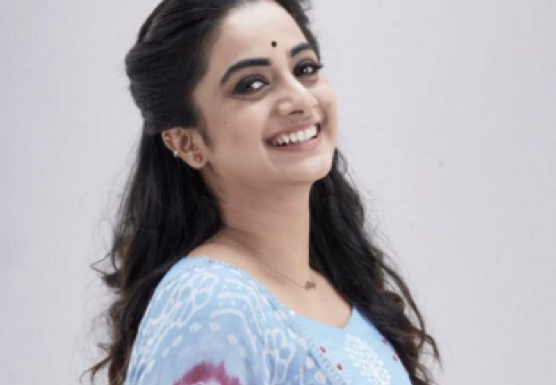 നമിതാ പ്രമോദ്.