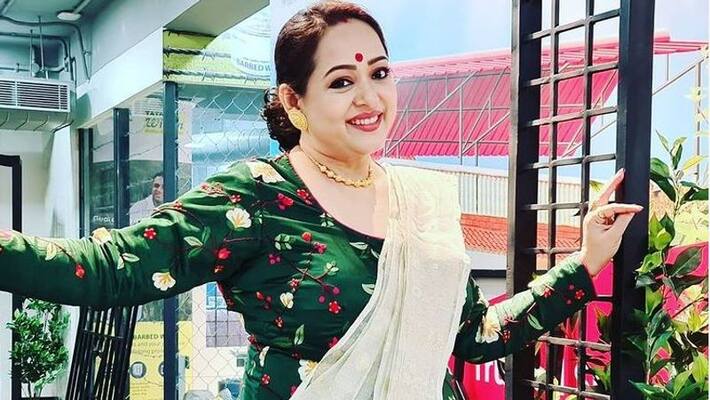 aparajita auddy reacted by sharing picture of waterlogged in front of her house in parnasree bmm aparajita auddy reacted by sharing picture of waterlogged in front of her house in parnasree bmm
