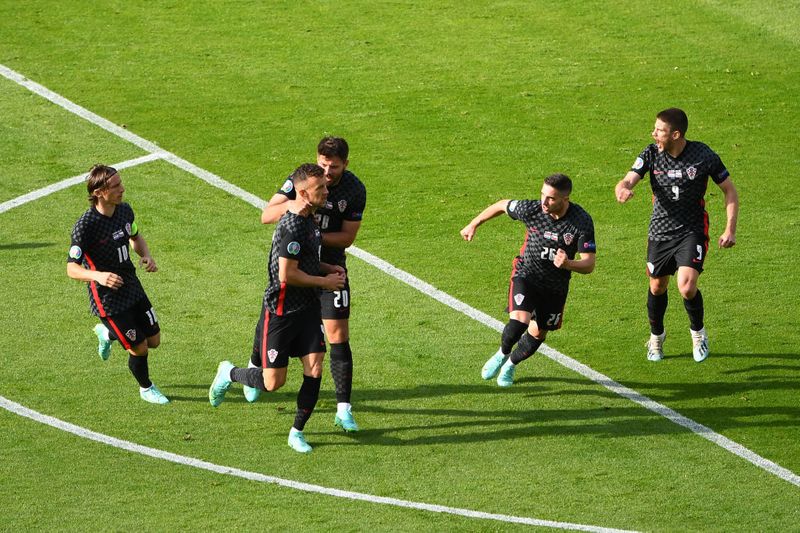 Croatia fails to get past the Czech Republic
The 2018 FIFA World Cup runner-up has not had the best of the tournament so far. After losing the opening game to England, Croatia faced off against the Czech Republic at Hampden Park in Glasgow. The opening half was relatively competitive, with Patrik Schick putting the Czech ahead in the 37th minute through a penalty, as it led at half-time. However, just a couple of minutes following the restart, Ivan Perisic fired in the equaliser. Nonetheless, both settled for a point each.