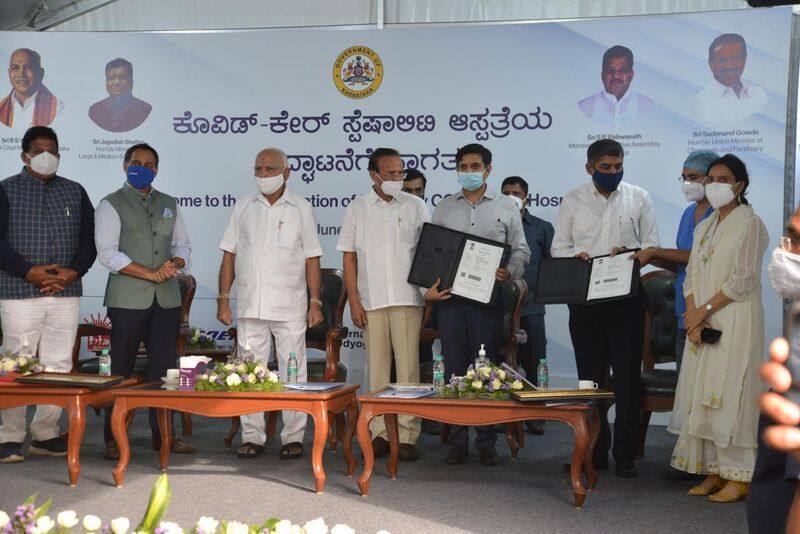 Karnataka CM Yediyurappa inaugurates 100 bed covid care hospital at Bengaluru rbj