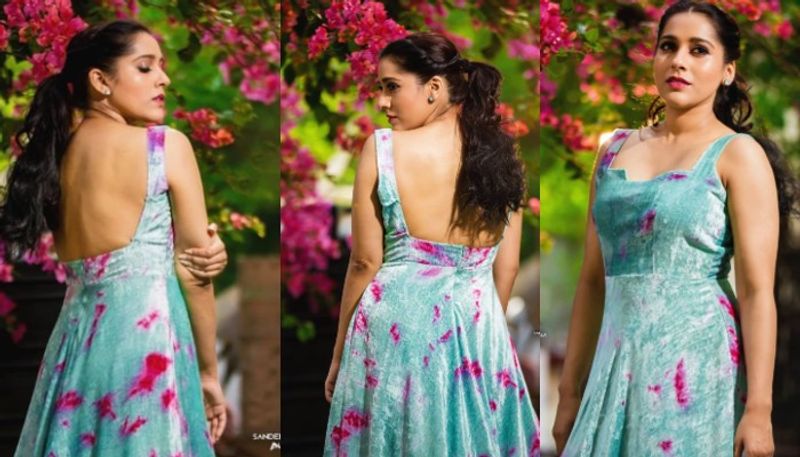 రష్మీ గౌతమ్ లేటెస్ట్ ఫోటో షూట్ పిక్స్.