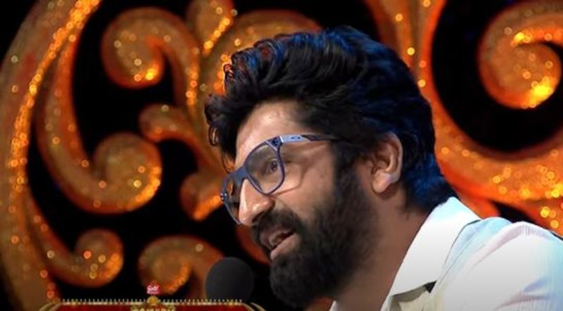 ఫాదర్స్ డే సందర్బంగా కమెడీయన్స్, జడ్జ్ లు తమ నాన్నలతో అనుబంధాన్ని పంచుకుంటూ షోని భావోద్వేగభరితంగా మార్చారు. ఇది రేపు(ఆదివారం) మధ్యాహ్నం ప్రసారం కానుంది.