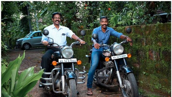 Same registration number for father and son Royal Enfield bullets Same registration number for father and son Royal Enfield bullets