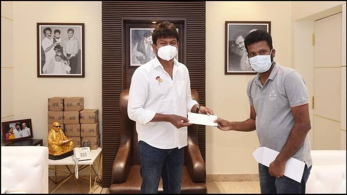 suseendharan give the 5 lakhs for corona relief fund suseendharan give the 5 lakhs for corona relief fund