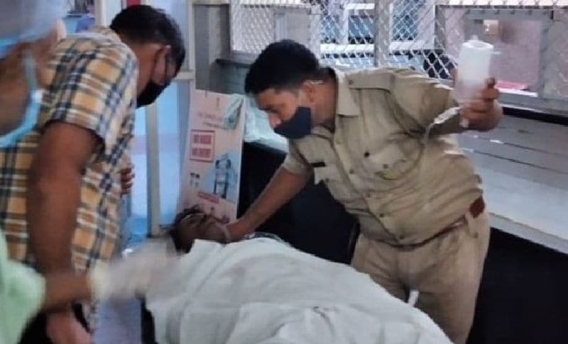 सभी बिहार के रहने वाले हैं
बता दें कि हादसे के शिकार हुए सभी मजदूर मूल रूप से बिहार के रहन वाले हैं। हादसे में जो युवक घायल हुए हैं उनके नाम 28 साल के चुन्नीलाल, 30 साल के इरशाद, 22 साल के फिरोज, 30 साल के अर्जुन और मो. रफीक शामिल हैं।