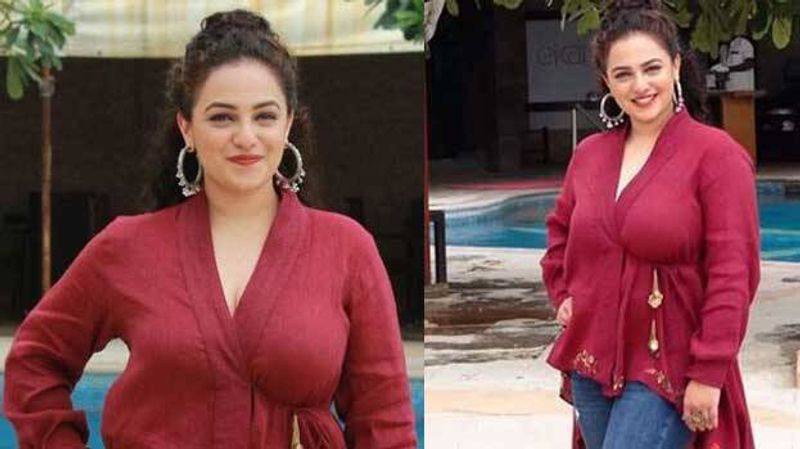 హీరోయిన్గా సినిమాలు లేకపోవడంతో నిత్యా మీనన్ కూడా వెబ్ సిరీస్లు, డిజిటల్ రంగాన్ని నమ్ముకుంటుందట. గతేడాది హిందీలో `బ్రీత్` అనే వెబ్ సిరీస్ చేసిన నిత్యా ఇప్పుడు `నవరస`లో నటిస్తుంది. తమిళంలో ఇది రూపొందుతుంది.