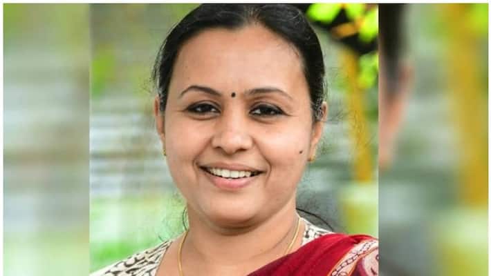 veena george attempts to include ex collegue in personal staff cpim denies permission veena george attempts to include ex collegue in personal staff cpim denies permission