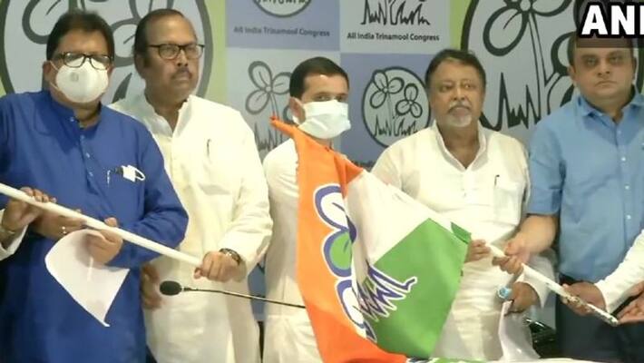 BJP district president joined TMC in Alipudwar in presence of Mukul Roy bsm BJP district president joined TMC in Alipudwar in presence of Mukul Roy bsm