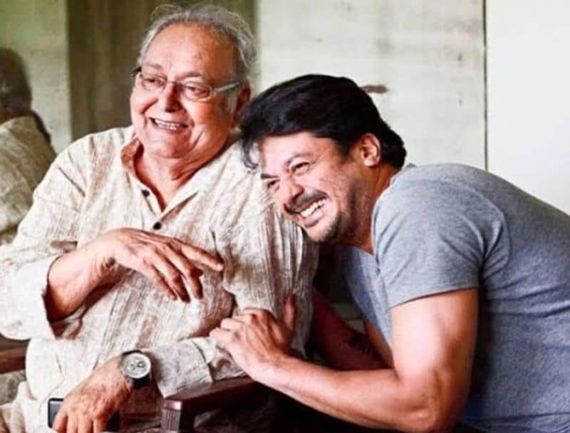 এর পাশাপাশি সঞ্চালক হিসেবেও তার নাম এখন সর্বত্র ছড়িয়ে পড়েছে। জিশু প্রমাণ করে দেন নিষ্ঠা এবং কাজের প্রতি ভালোবাসা থাকলে সফলাতা একদিন না একদিন আসবেই।
