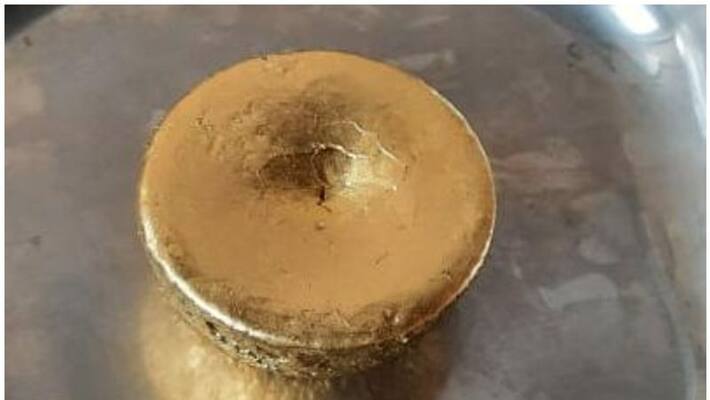 3.5 kg Gold captured in Kaozhikode International airport 3.5 kg Gold captured in Kaozhikode International airport