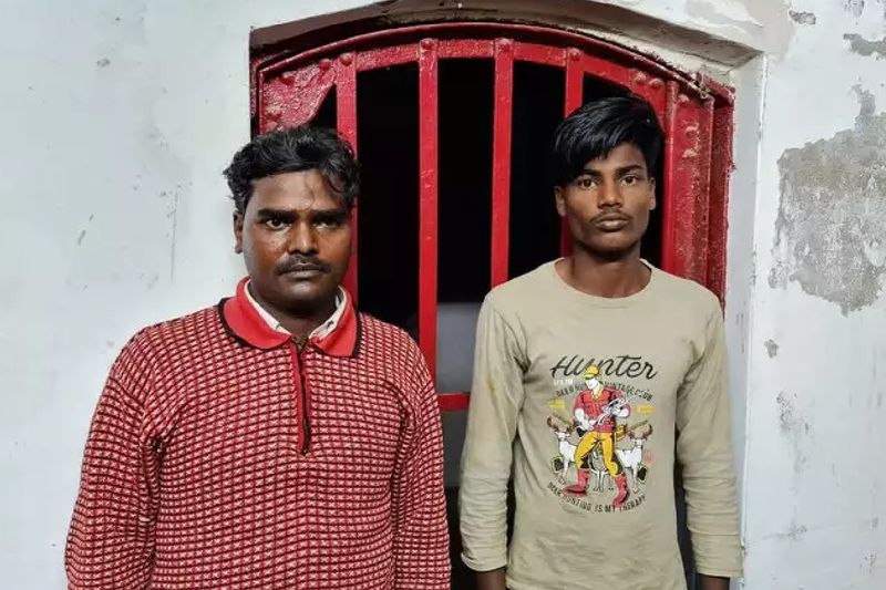 అంతేకాదు అత్యాచారం, హత్య తరువాత ఆ చిన్నారి శరీరభాగాలను రాక్షసుల మాదిరిగా తిన్నారు. ఇప్పుడు ఈ కేసులో పోలీసులు హంతకులపై జాతీయ భద్రతా చట్టం (ఎన్ఎస్ఏ) కింద కేసులు కూడా నమోదు చేశారు. 