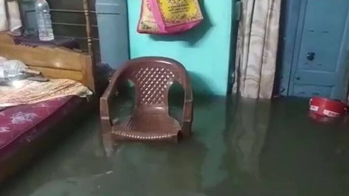 Sewage drains closed with plastic waterlogged in galsi bmm Sewage drains closed with plastic waterlogged in galsi bmm
