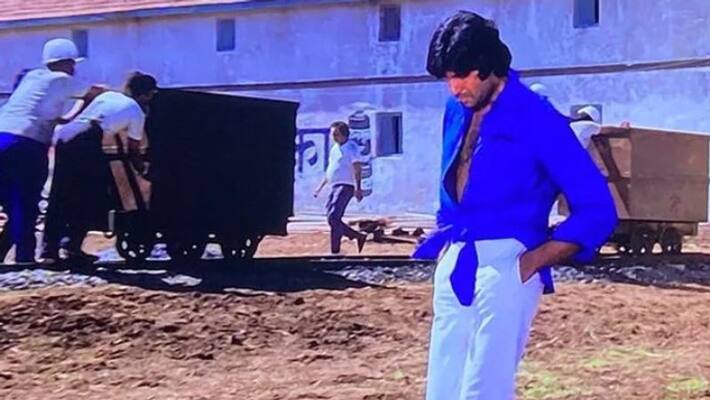 The Backstory Amitabh Bachchan Knotted Shirt Look In Deewar The Backstory Amitabh Bachchan Knotted Shirt Look In Deewar