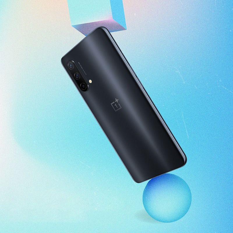 oneplus nord CE 5G MP8 ওমনিভিশন ক্যামেরা রয়েছেয প্রাথমিক সেন্টারটি f/1.79 অ্যাপারচার রয়েছে। ইআইএস রয়েছে। অন্যদুটি সেন্সরে একটি ৮ এমপি আর অন্যটিতে ১৬ এমটি সেলফি ক্যামেরা রয়েছে। প্রথম ক্যামেরাটি দিনের আলোয় দারুন কাজ করে। ছবিগুলি খুবই উজ্বল হয়। রাতেরবেলা ছবি তোলার জন্য হার্ড ওয়ারের তুলনায় সফট্য়ারের ওপর বেশি নির্ভর করে oneplus nord CE 5G । 