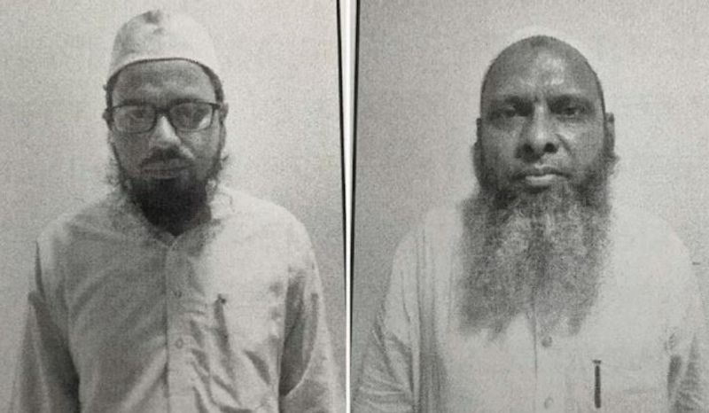 सर्टिफिकेट में लिखा है कि मन्नू यादव ने हिंदू धर्म छोड़कर इस्लाम कबूल किया है। इसपर काजी के साइन और इस्लामिक दावा सेंटर की मुहर भी लगी है। सर्टिफिकेट में लिखा है कि जिले की एसडीएम या नोटरी एफिडेविट के आधार पर ये सर्टिफिकेट जारी किया गया है।
