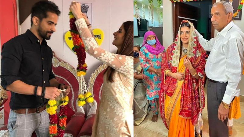 ईशा के मुताबिक, मैं उनके घर के पास ही 'कुंडली भाग्य' की शूटिंग कर रही थी। पैकअप के बाद अक्सर हम मिलते थे। वक्त गुजरने के साथ ही हमें एहसास हुआ कि हम एक-दूसरे को बेइंतहा चाहने लगे हैं। हालांकि, शादी करने से पहले हमने एक साल तक एक-दूज को डेट किया।