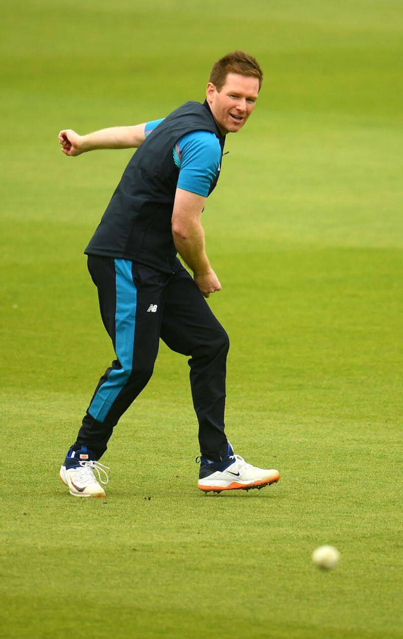 Eoin Morgan clears air on historic tweets, alleges things "taken out of context"-ayh