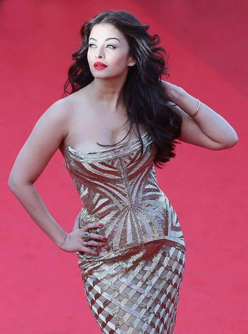 Deepika Padukone to Aishwarya Rai: 5 stunning looks from Cannes so far-SYT