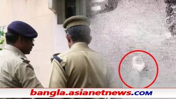 On CCTV, 17-year-old Uttar Pradesh girl allegedly molested, thrown from 2nd floor ALB On CCTV, 17-year-old Uttar Pradesh girl allegedly molested, thrown from 2nd floor ALB